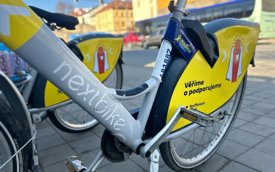 Sdílená kola Nextbike v Jihlavě.