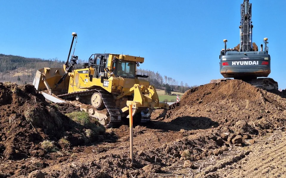 Začínají úpravy nebezpečné a nepřehledné křižovatky u Dobré Vody, v místě budou dopravní omezení. Foto: Se souhlasem ŘSD