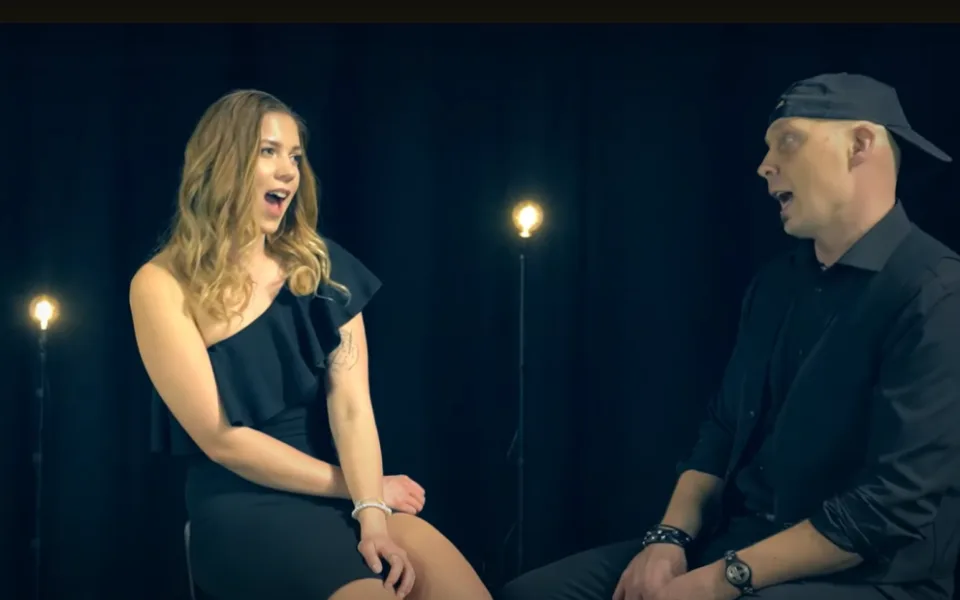 Chtěli jsme víc. Hasič z Telče a sestřička z jihlavské nemocnice nazpívali duet
