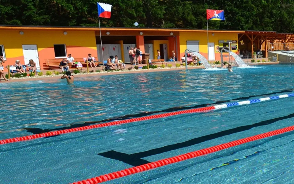 Léto je tady. Koupaliště v Lukách otevírá v pátek, Jihlava a Třešť příští sobotu. Foto: Se svolením Koupaliště Luka nad Jihlavou