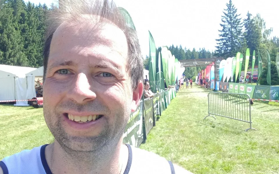 Trochu to bolelo. Jaký byl vysočinský závod seriálu Běhej lesy na vlastní kůži?