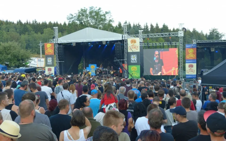 Kulturní tipy: Festivaly budou na Čeřínku a v Lukách, Marek Ztracený v Jihlavě.