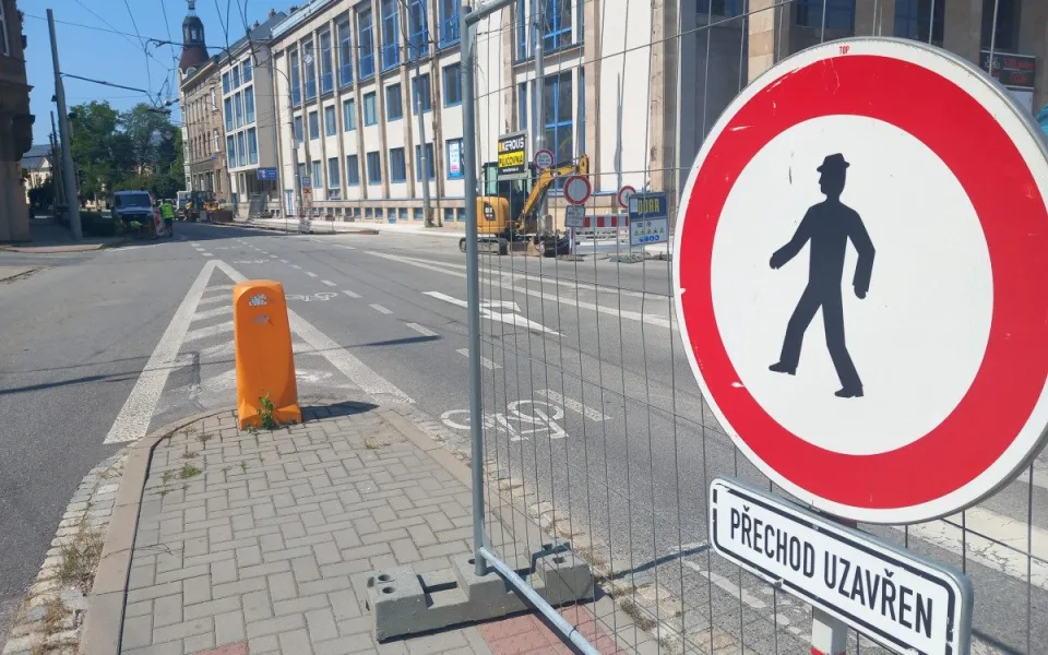 Další uzavírka v centru Jihlavy. Na týden se uzavře náměstí Svobody a Tolstého