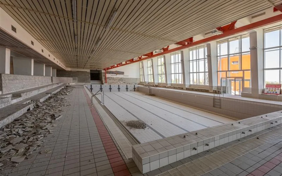 Oprava bazénu pokračuje, konstrukce jsou v lepším stavu, než se předpokládalo. Foto: Se svolením města Jihlava