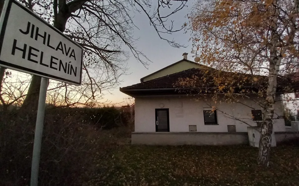 FOTO: Jihlava koupí za dva miliony bývalou poštu. Chce byt a zázemí pro řidiče MHD