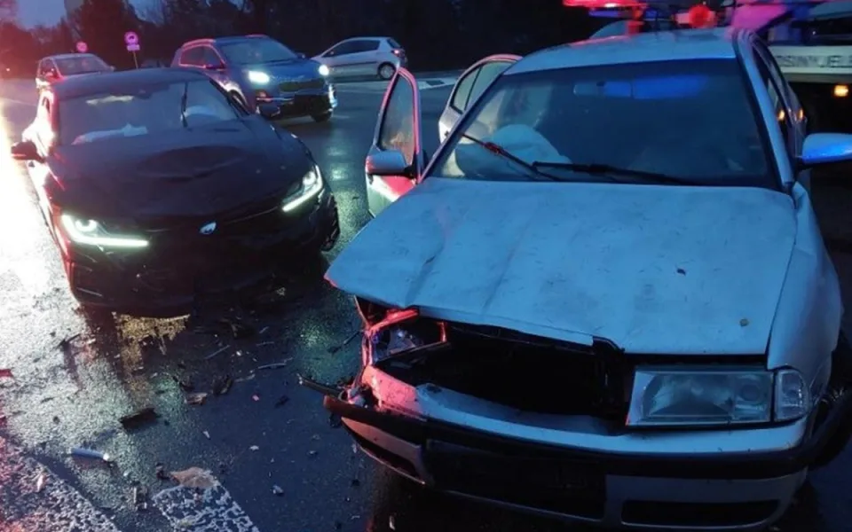 Škodou přes půl milionu skončila další nehoda na výpadovce na Pelhřimov. Foto: Se svolením Policie ČR