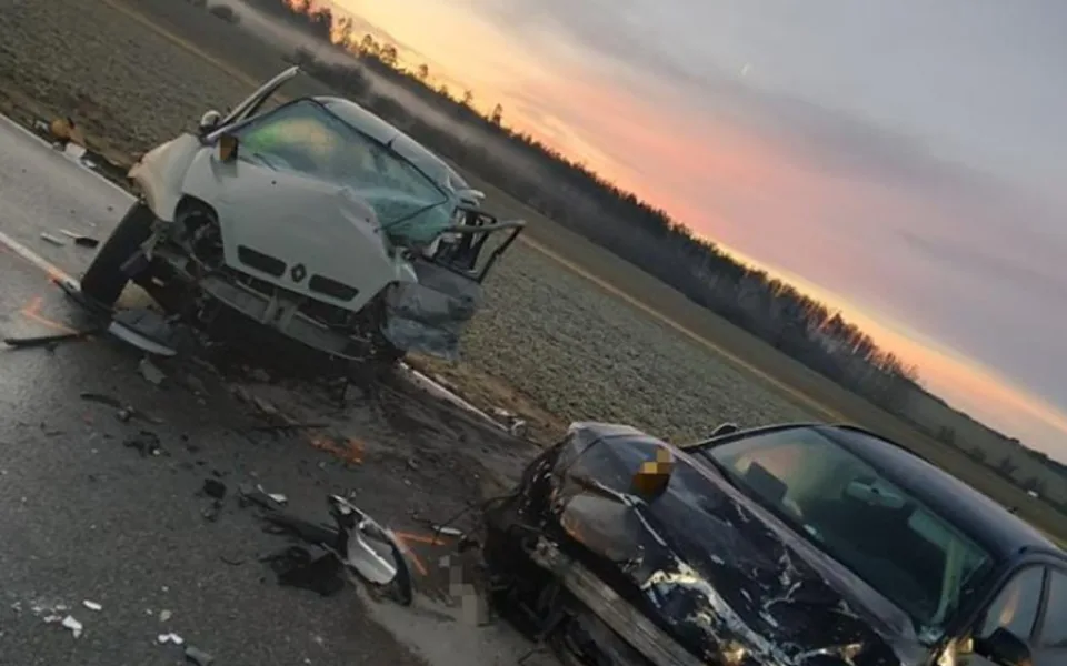 Silnici mezi Jaroměřicemi nad Rokytnou a Myslibořicemi uzavřela nehoda. Foto: Se svolením Policie ČR