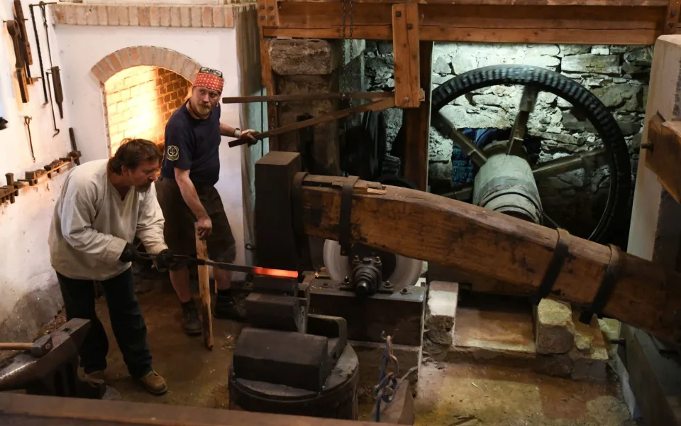 Za kováři na Šlakhamr. Foto: Technické muzeum v Brně
