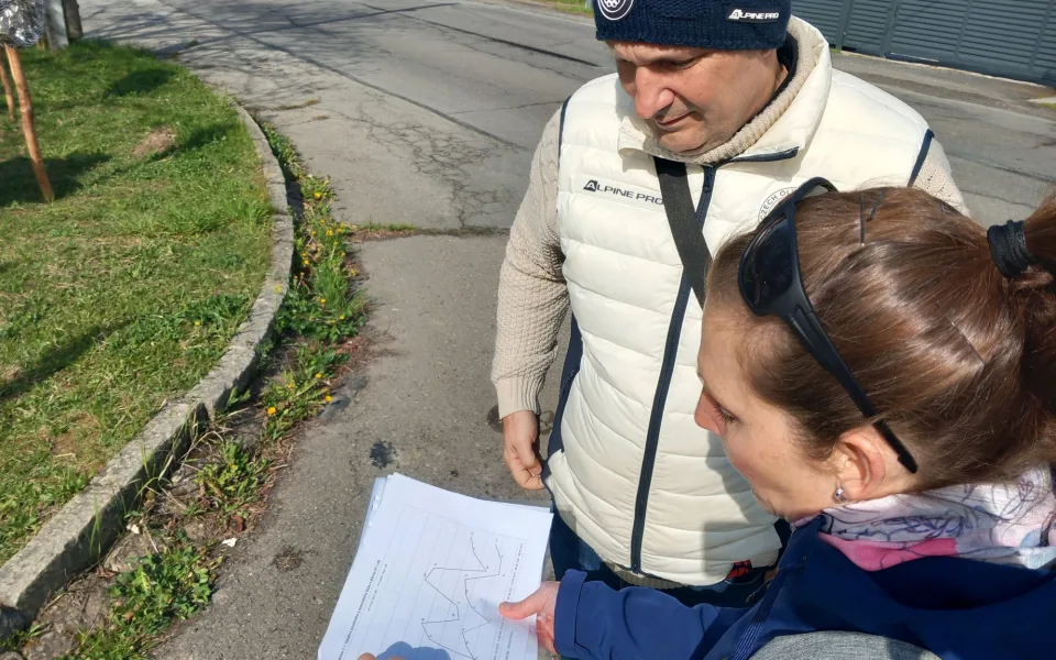 Občany Pávova trápí hluk z dálnice. Nemohou ale nic dělat, dle měření je pod limitem