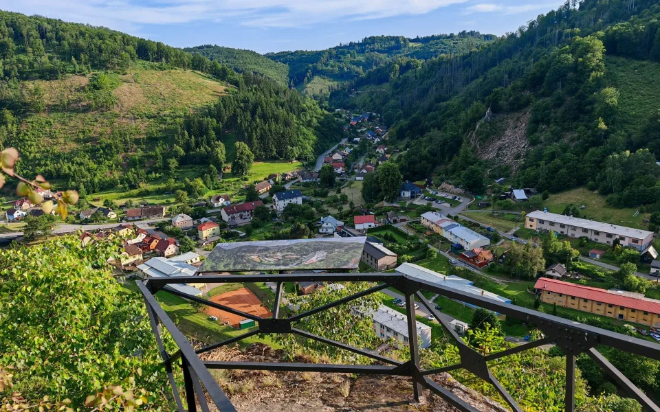 Vír má tři nové turistické trasy. Připomenou legendárního hoteliéra Františka Šťastného 
