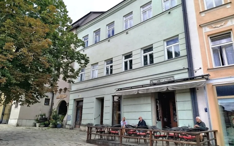 Dům v centru Jihlavy by do dvou let měli obsadit zubaři. Oprava čeká i byty