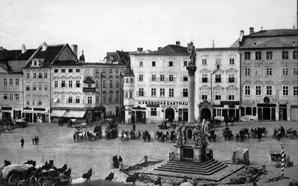 Provazník Huber přišel o hlavu, neměl psát Luciferovi